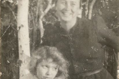 Dorota Girtler z Klementyną Zienkiewicz, 1944 r., wł. prywatna