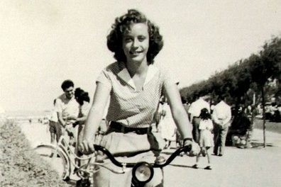 Yanina Ecker, Tel Awiw lata 50. XX w. wł. prywatna